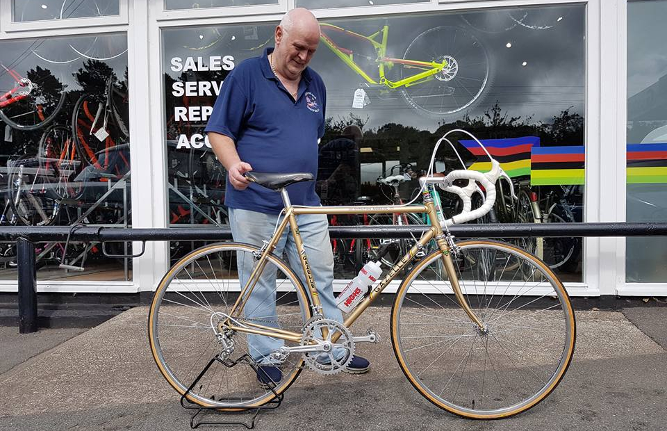 Brian with his commissioned vintage Gazelle road bike from 
					Life on Vintage Wheels, Holywell, North Wales